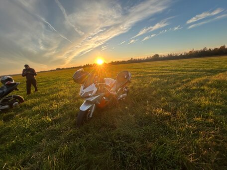 2005 Honda CBR 600F, серебристый, 520000 рублей, вид 1