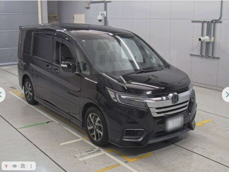 2021 Honda Stepwgn Spada V Рестайлинг, чёрный, 1950000 рублей, вид 3