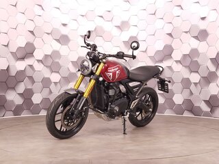 2024 Triumph Speed 400, красный, 577000 рублей, вид 2