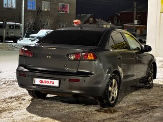 2011 Mitsubishi Lancer X Рестайлинг, серый, 800000 рублей, вид 3