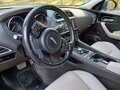 2017 Jaguar F-Pace I, белый, 2250000 рублей - вид 9
