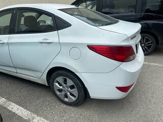 2014 Hyundai Solaris I Рестайлинг, белый, 450000 рублей, вид 2