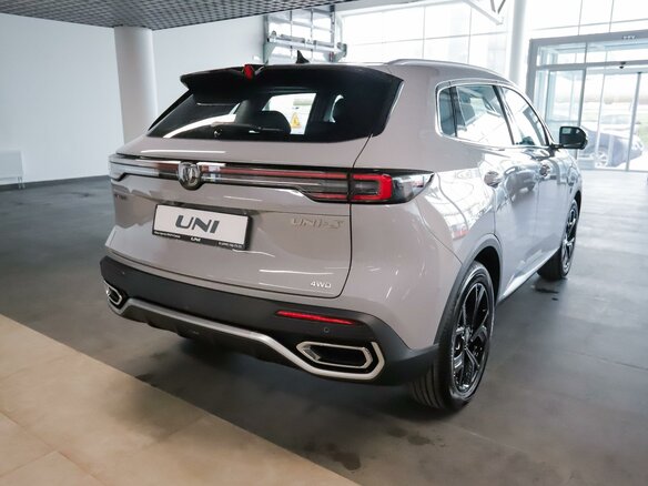 2026 Changan UNI-S I Рестайлинг, серый - вид 4