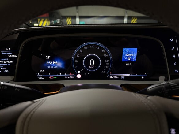 2024 Cadillac Escalade ESV V, чёрный, 17990000 рублей - вид 11