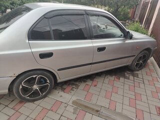 2006 Hyundai Accent ТагАЗ II, серебристый, 270000 рублей, вид 3