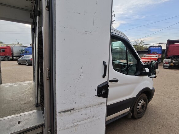 2018 Ford Transit, белый, 1750000 рублей - вид 10
