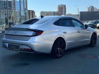 2020 Hyundai Sonata VIII (DN8), серебристый, 2245000 рублей, вид 5