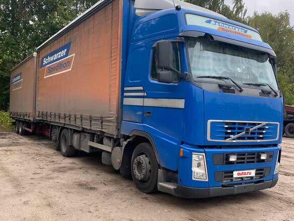 1990 Volvo FH, синий, 3000000 рублей