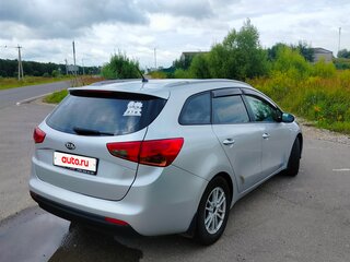 2014 Kia Ceed II, серебристый, 650000 рублей, вид 3