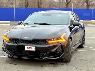 2020 Kia K5 III, чёрный, 2490000 рублей, вид 4