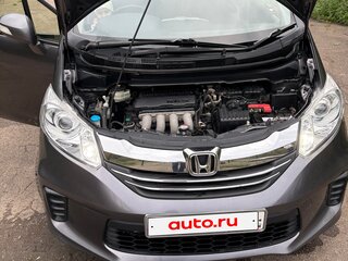 2016 Honda Freed I Рестайлинг 2, серый, 1340000 рублей, вид 2