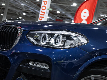 2018 BMW X3 20d xDrive III (G01), синий, 3561900 рублей, вид 2