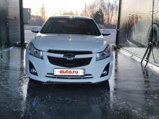 2013 Chevrolet Cruze I Рестайлинг, белый, 800000 рублей, вид 1