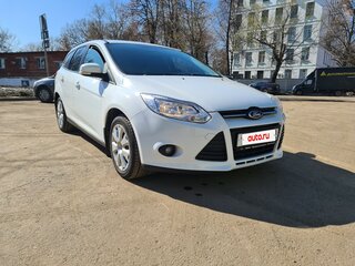 2014 Ford Focus III, белый, 699000 рублей, вид 3