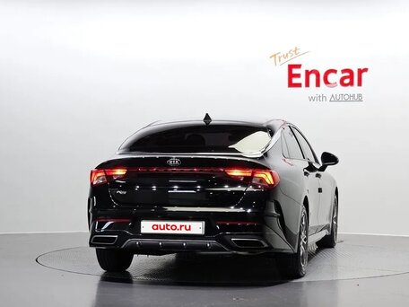 2021 Kia K5 III, чёрный, 2290000 рублей, вид 4