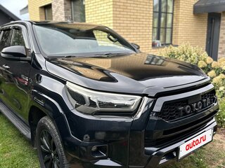 2019 Toyota Hilux VIII, чёрный, 3800000 рублей, вид 2