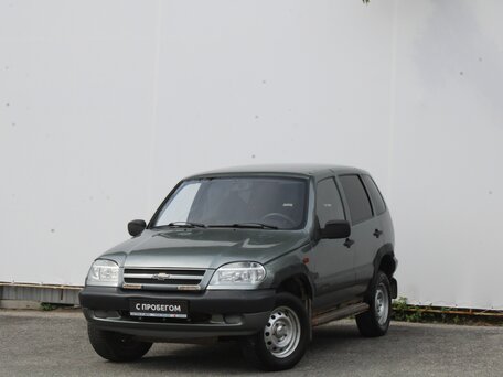 Chevrolet Niva I