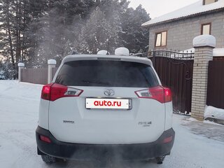 2013 Toyota RAV4 IV (XA40), белый, 1550000 рублей, вид 3