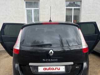 2010 Renault Scenic Grand III, чёрный, 720000 рублей, вид 2