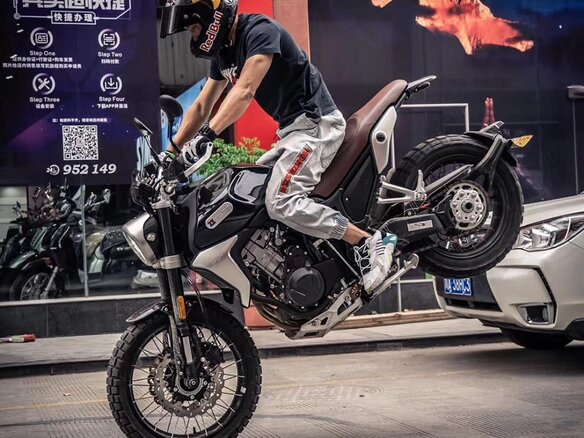 2025 Kove 500F Wild, зелёный, 705000 рублей - вид 9