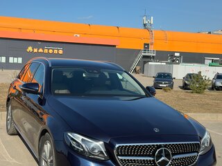2019 Mercedes-Benz E-Класс 200 d V (W213, S213, C238), синий, 2760000 рублей, вид 3