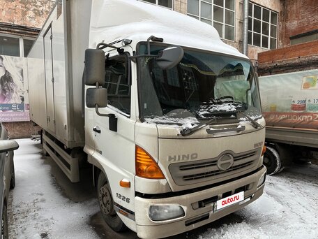 2017 Hino Series 500 (Ranger), белый, 5250000 рублей, вид 2