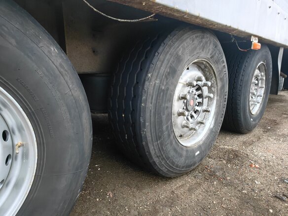 2002 Freightliner Columbia, белый, 1800000 рублей - вид 6