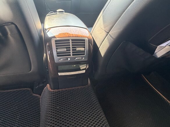 2011 Mercedes-Benz S-Класс 300 V (W221) Рестайлинг, чёрный, 1700000 рублей - вид 9