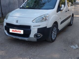 2014 Peugeot Partner II Рестайлинг, белый, 830000 рублей, вид 3