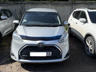 2019 Toyota Sienta II Рестайлинг, серый, 1050000 рублей, вид 1