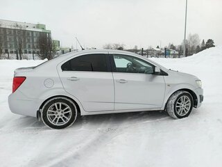 2012 Chevrolet Aveo II, серебристый, 650000 рублей, вид 3