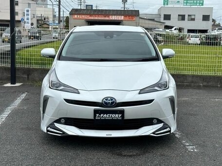 2023 Toyota Prius PHV ZVW52 Prime IV (XW50), белый, 2010000 рублей, вид 2