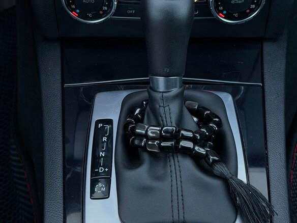 2011 Mercedes-Benz C-Класс 180 BlueEFFICIENCY III (W204) Рестайлинг, серый, 1360000 рублей - вид 16