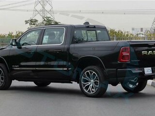 2025 Ram 1500 Crew Cab V Рестайлинг, чёрный, 9899000 рублей, вид 4