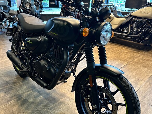 2026 Royal Enfield Hunter, чёрный, 432000 рублей - вид 13