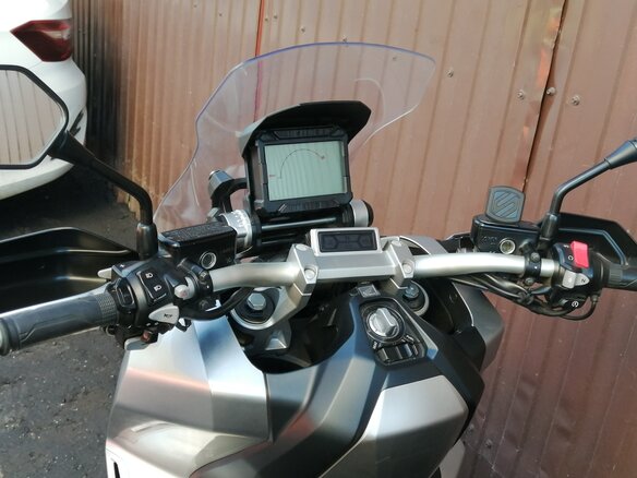 2017 Honda X-ADV, серебристый, 1070000 рублей - вид 7