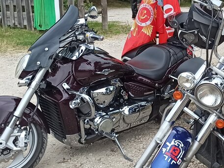 2008 Suzuki Intruder M1800R, красный, 1200000 рублей, вид 2