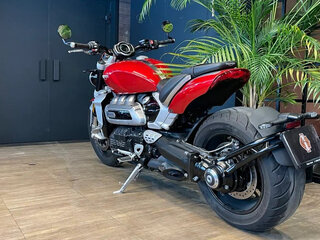 2023 Triumph Rocket 3, пурпурный, 2450000 рублей, вид 4