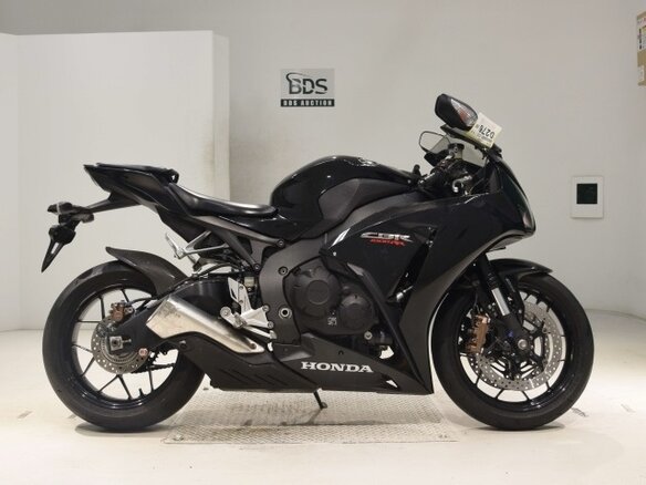 2013 Honda CBR 1000 RR/RA Fireblade, чёрный, 883000 рублей - вид 1