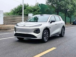 2026 Changan Qiyuan Q05 51.9 kWh II, серебристый, 2550000 рублей, вид 2
