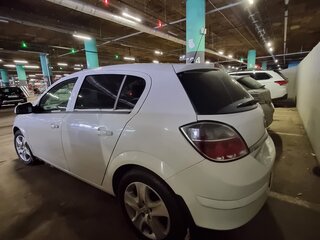 2012 Opel Astra H Рестайлинг, белый, 515000 рублей, вид 5