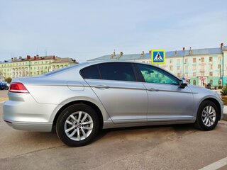 2015 Volkswagen Passat B8, серебристый, 2600000 рублей, вид 3