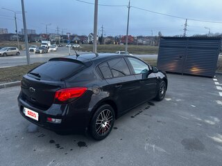 2013 Chevrolet Cruze I Рестайлинг, чёрный, 520000 рублей, вид 4