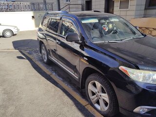 2012 Toyota Highlander II (XU40) Рестайлинг, чёрный, 2000000 рублей, вид 4