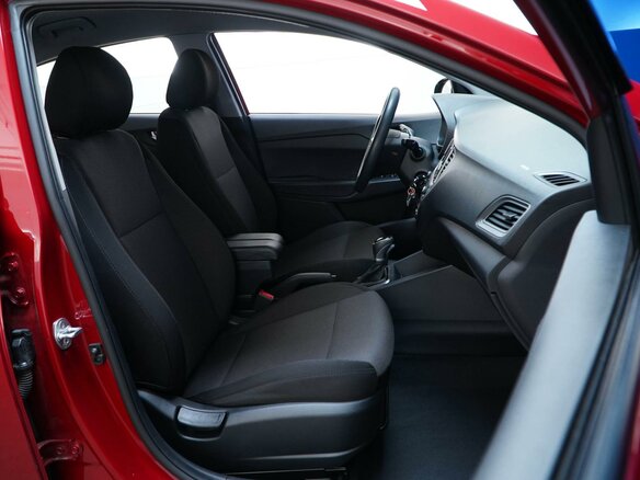 2020 Hyundai Solaris II Рестайлинг, красный, 1399444 рублей - вид 7