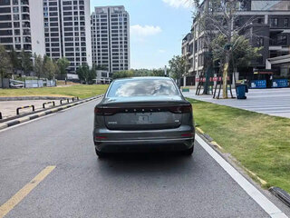 2022 Geely Emgrand II, серый, 956012 рублей, вид 5
