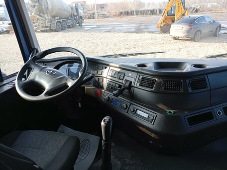 2023 IVECO-Hongyan 6x4 (CQ4256), синий, 3938350 рублей, вид 5