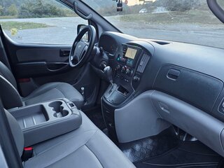 2010 Hyundai Grand Starex I, серый, 1500000 рублей, вид 5