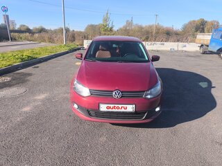 2015 Volkswagen Polo V, красный, 550000 рублей, вид 2