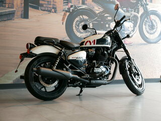 2026 Royal Enfield Shotgun, белый, 741000 рублей, вид 4